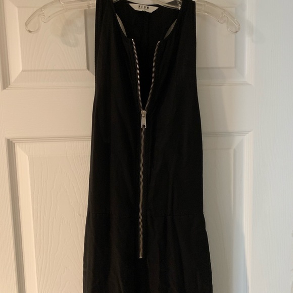 Ladies Dressy Crop Jumpsuit with Zipper - Picture 2 of 2
